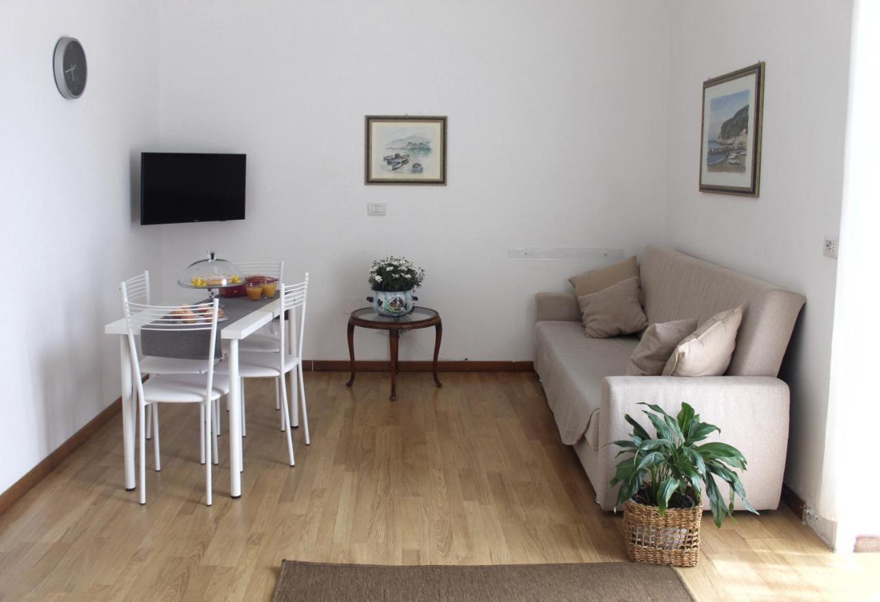 Vesuvio House Appartamento Indipendente E Centrale ซานตาเญลโล ภายนอก รูปภาพ